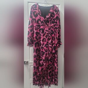Plus Size Pink Leopard Print Ruffle Trim Dress